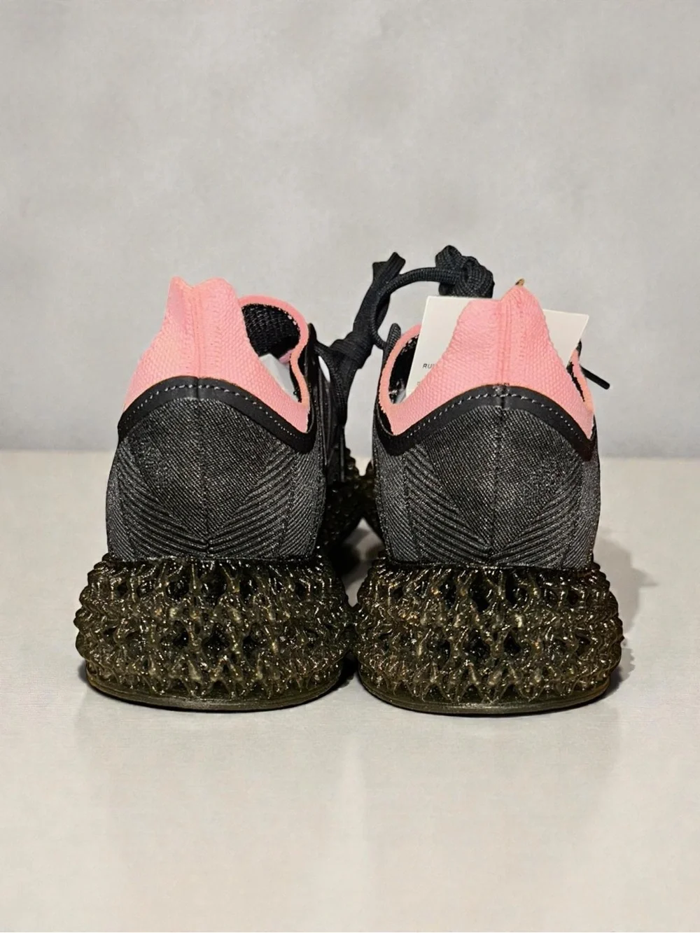Adidas Women’s Black & Pink 4DFWD “Carbon Preloved Crimson Pink Spark Run’n shoe - Picture 4 of 6